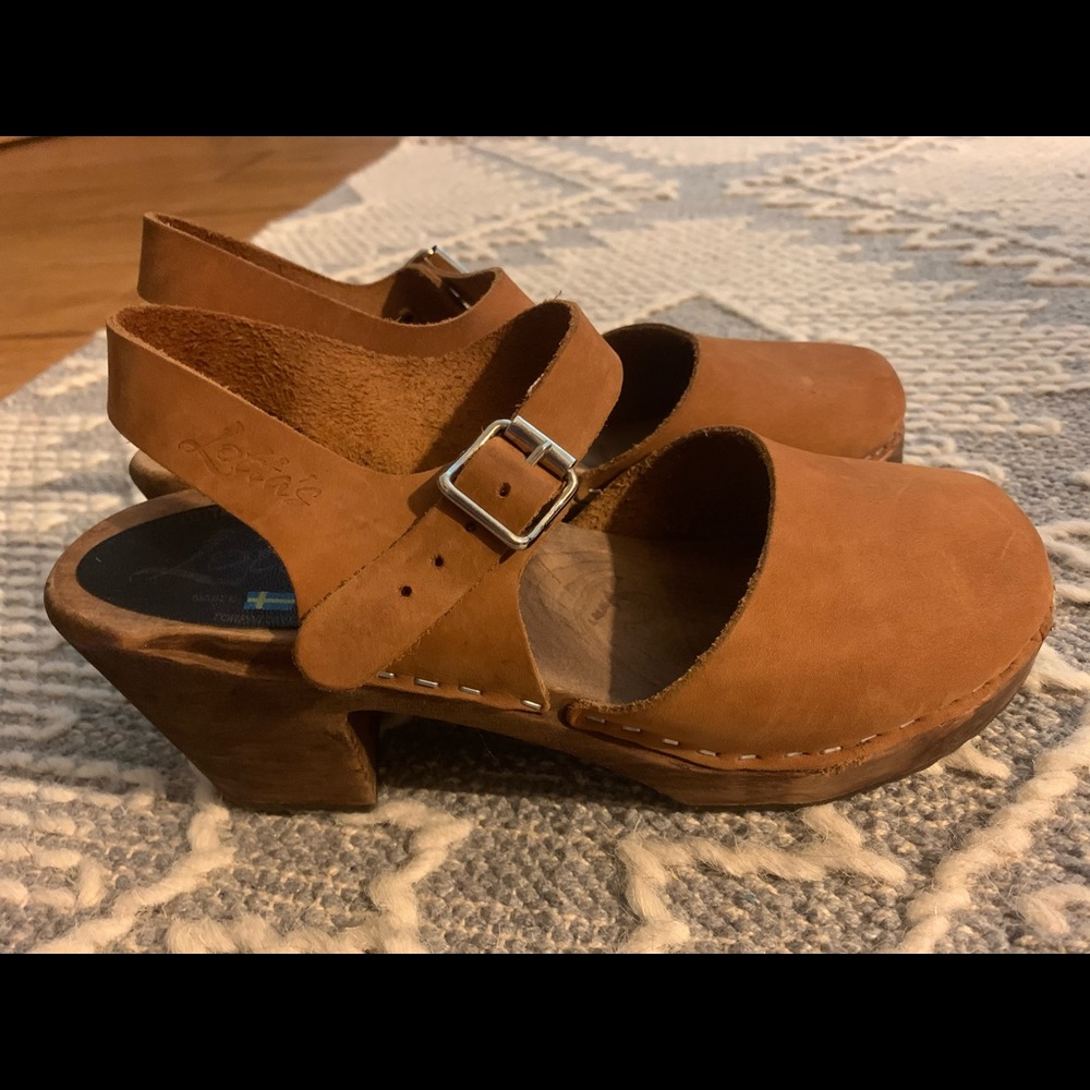 Lotta from Stockholm Brown Oiled Nubuck clogs